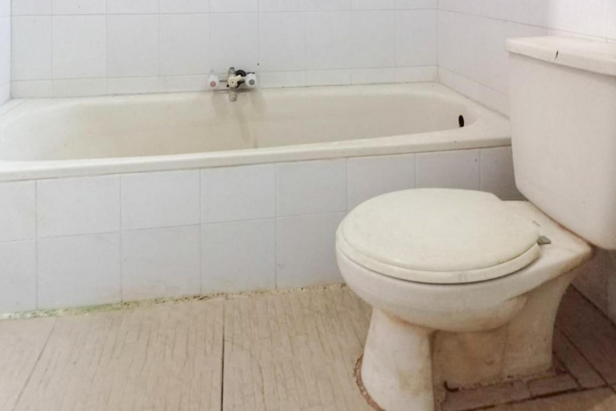 Hotel Pantai Panjang Bengkulu Redpartner Esterno foto