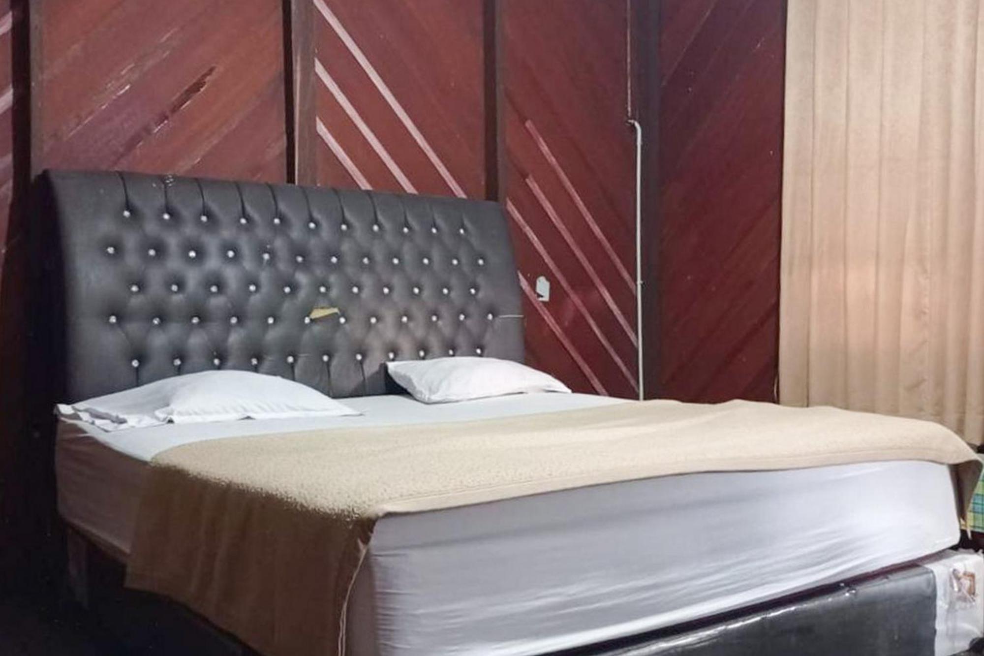 Hotel Pantai Panjang Bengkulu Redpartner Esterno foto