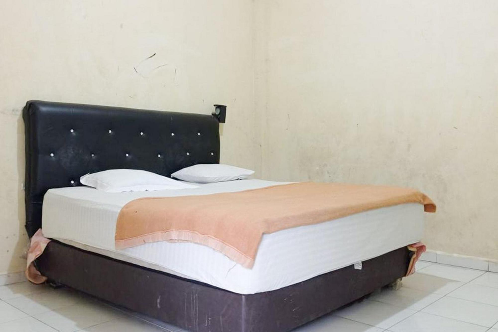 Hotel Pantai Panjang Bengkulu Redpartner Esterno foto