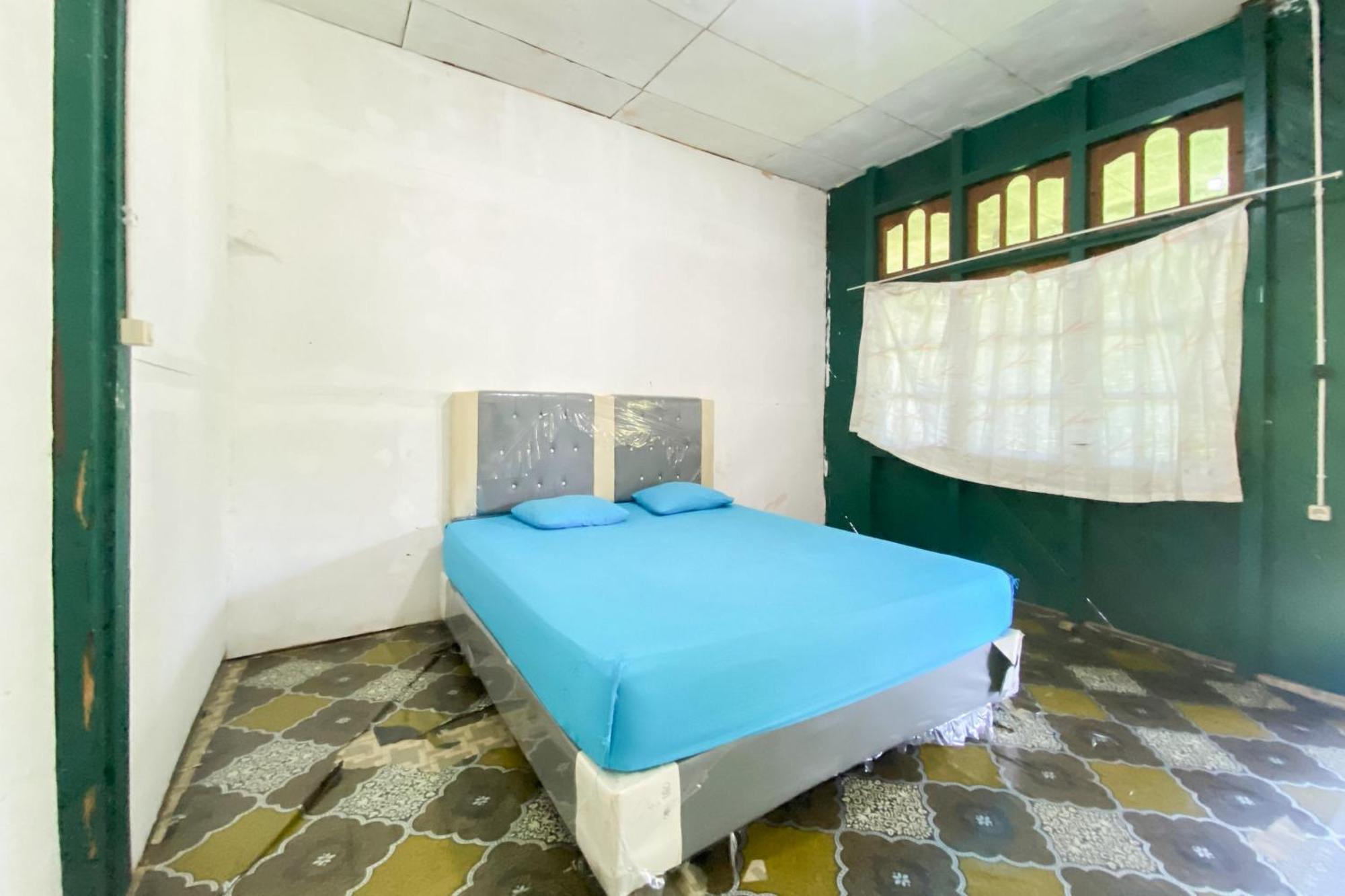 Hotel Pantai Panjang Bengkulu Redpartner Esterno foto