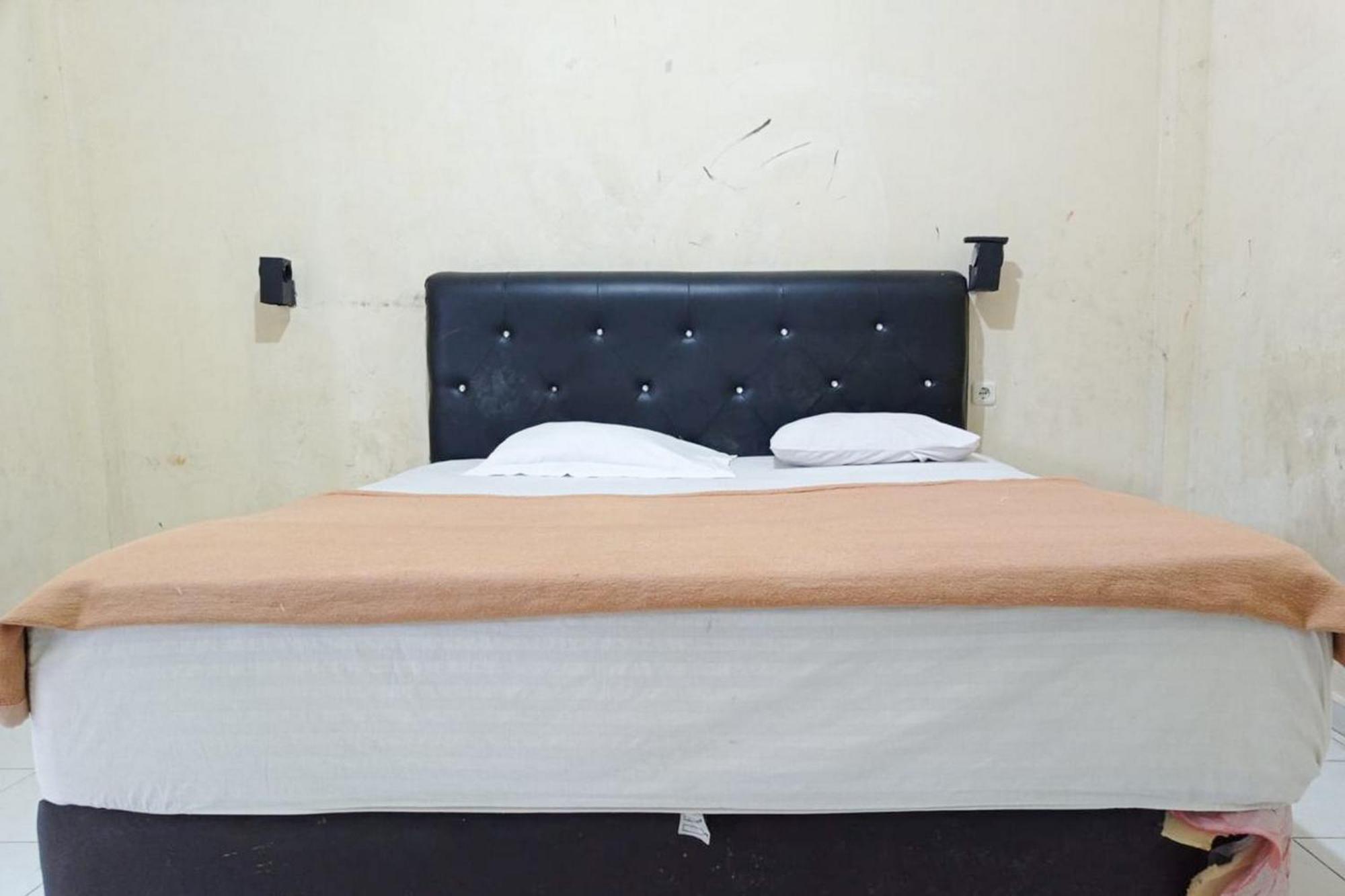 Hotel Pantai Panjang Bengkulu Redpartner Esterno foto