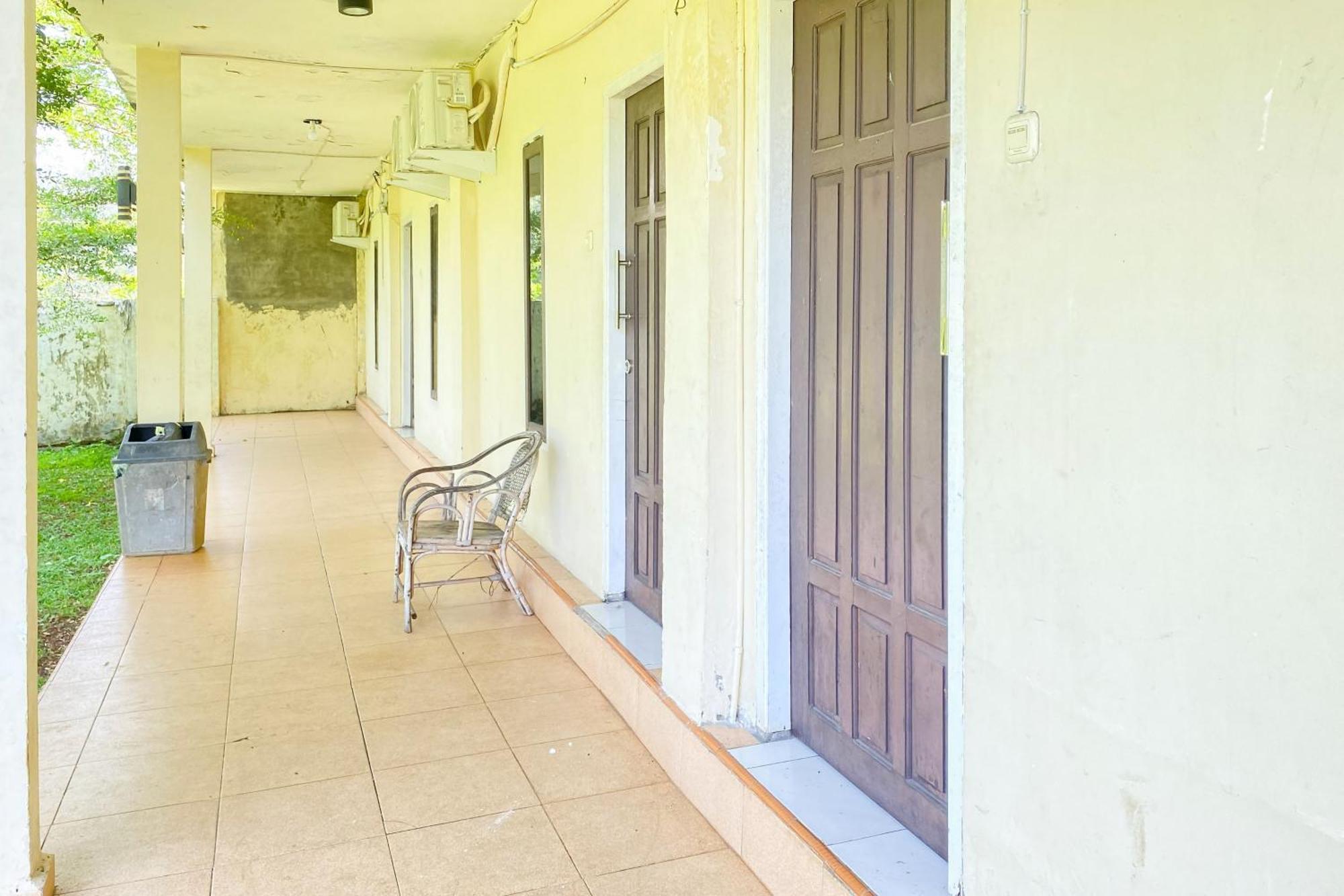 Hotel Pantai Panjang Bengkulu Redpartner Esterno foto
