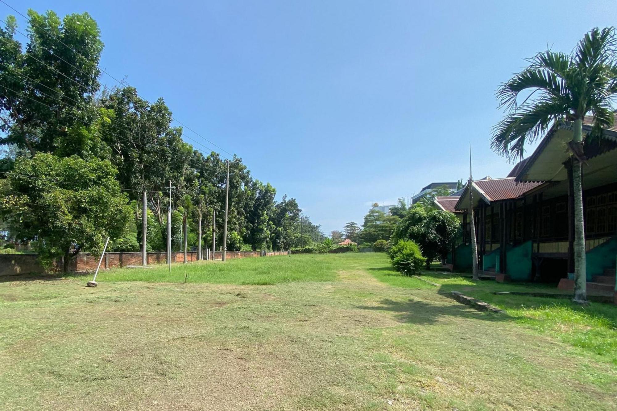 Hotel Pantai Panjang Bengkulu Redpartner Esterno foto